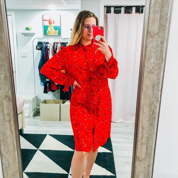 Banana Republic Dresses & Skirts - Banana Republic Red Floral Knee Length Dress 14